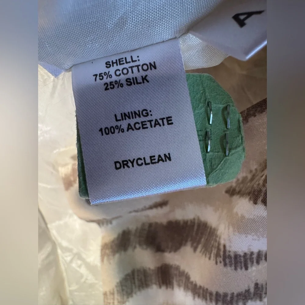 LOFT Ann Taylor Tiger Print Silk Cotton Blend Tan Cream White Skirt women size 4